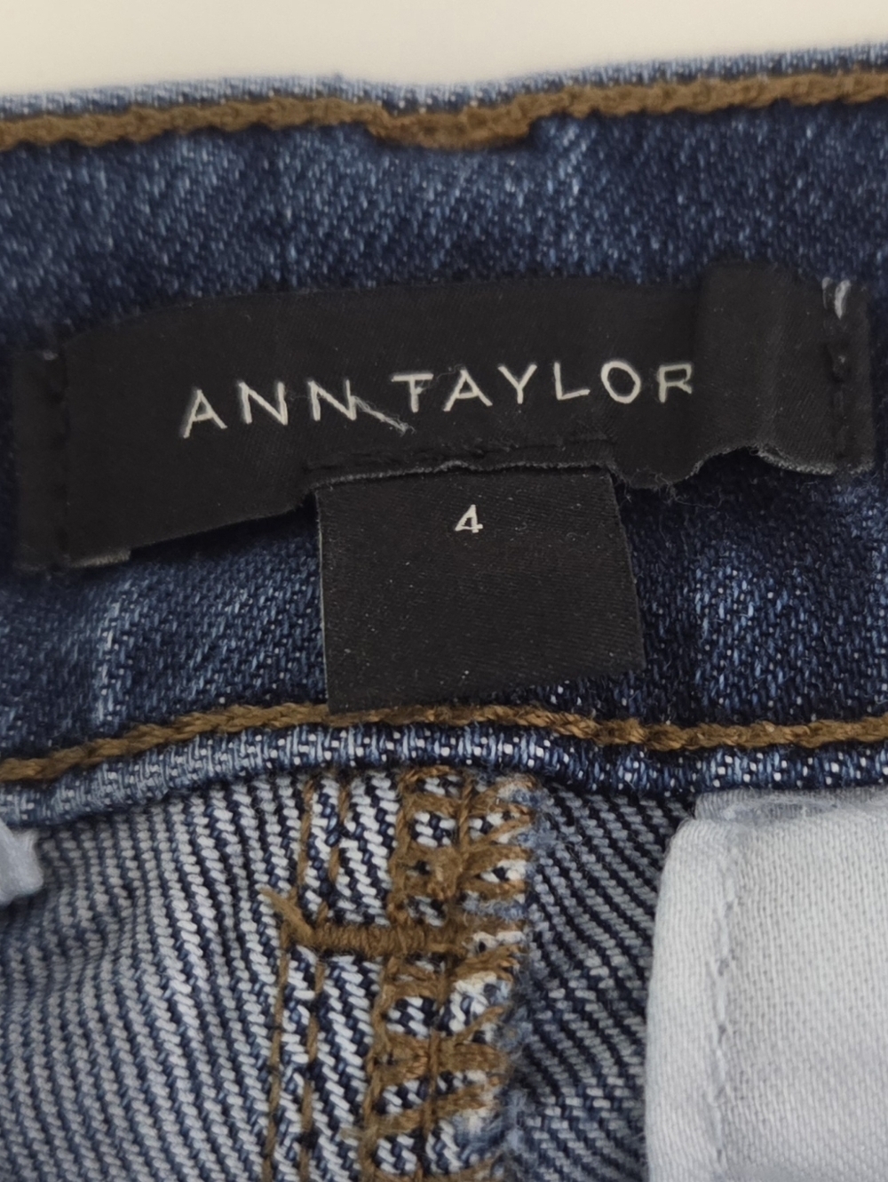 Ann Taylor The Trouser Denim Blue High Rise Jeans Size 4 - Picture 4 of 5